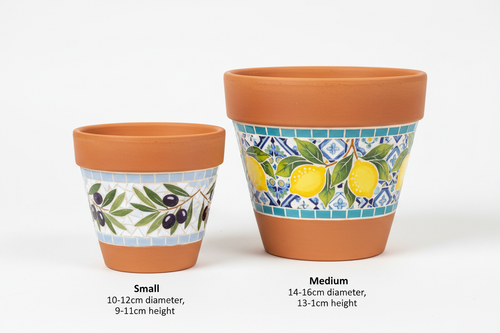 Cuore di Mosaico size guide - Small with olive mosaic belt and Medium with lemon mosaic belt, with measurements
